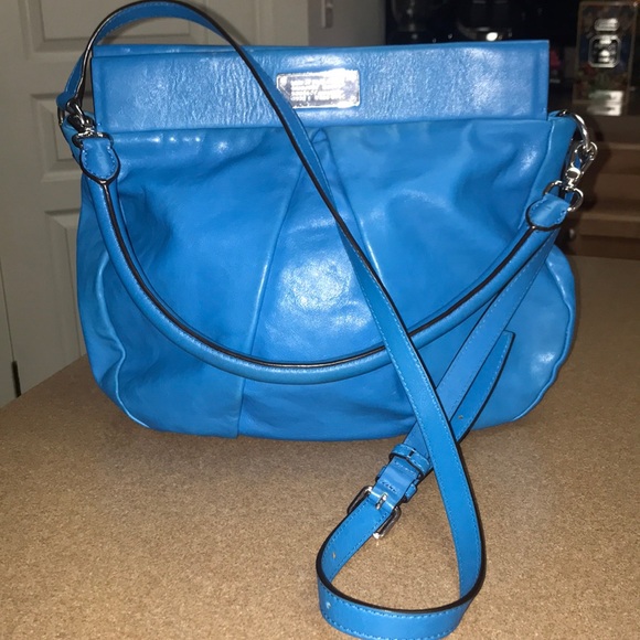 Marc By Marc Jacobs Handbags - Marc By Marc Jacobs Marchive Hill Hobo Crossbody